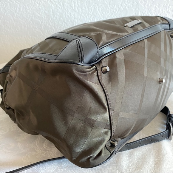 Burberry check nylon multi purpose bag - Picture 10 of 14